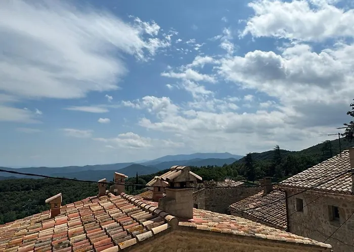 Restaurant Casa Comaulis 게스트하우스 3*