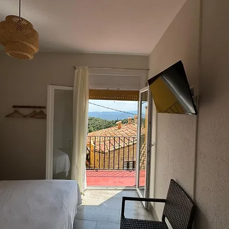 Restaurant Casa Comaulis Guest house La Vajol